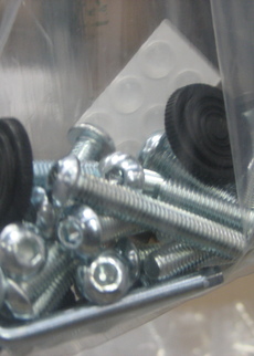 Catalogo componenti metallo, viti, plastiche